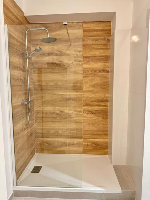 L'Orchidee - Netflix - Wi-Fi - Proche Centre Apartment Troyes Exterior foto